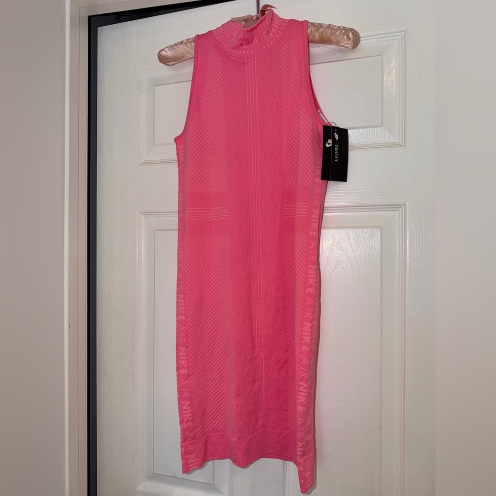 Nike Air Seamless Dress Mock Neck Body Con Vibrant Bubblegum Pink NWT